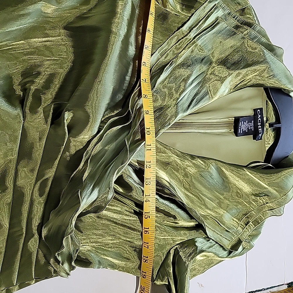 Cachet Olive Green Women's Top - Picture 8 of 11